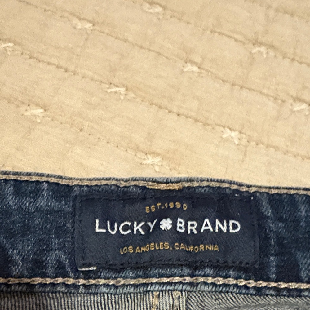 Lucky Brand Dark Blue Ankle Jeans - Picture 2 of 3